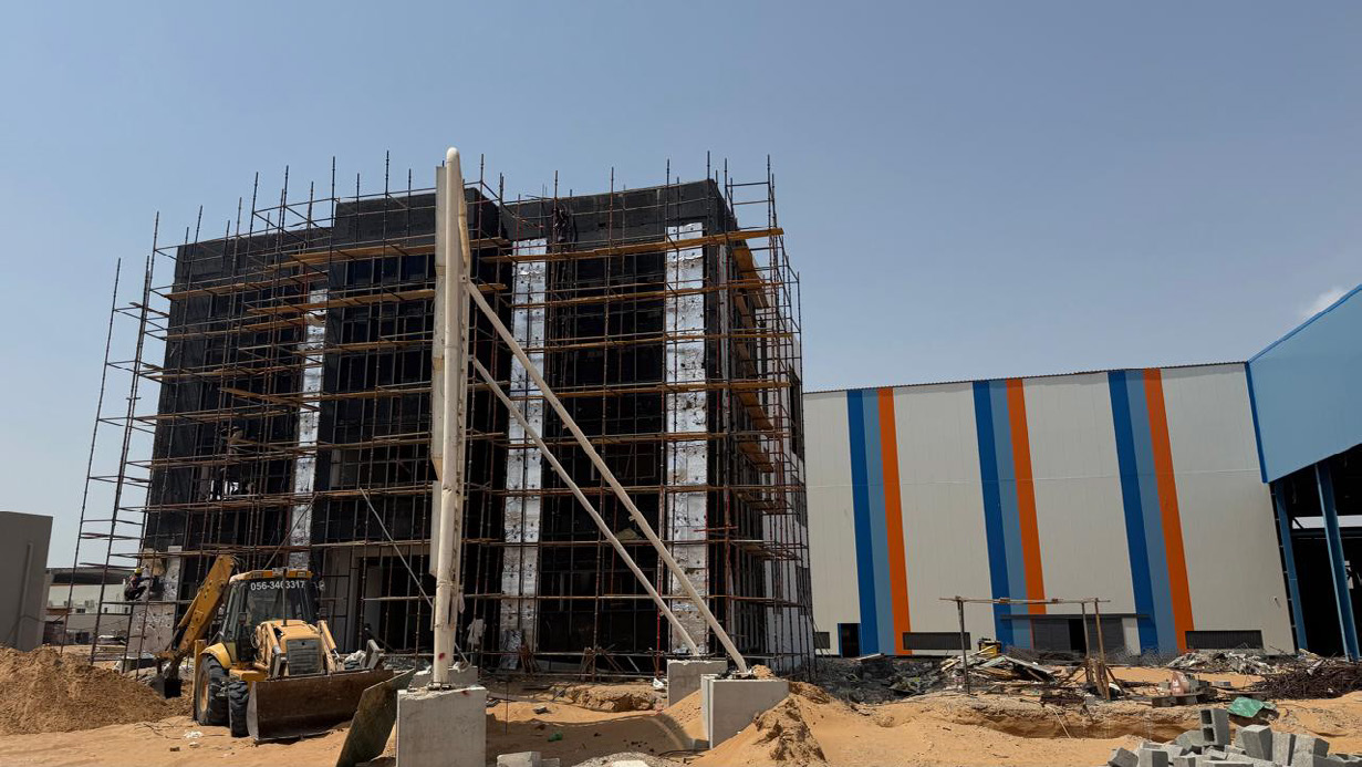Facade glazing works on a UAE building under construction